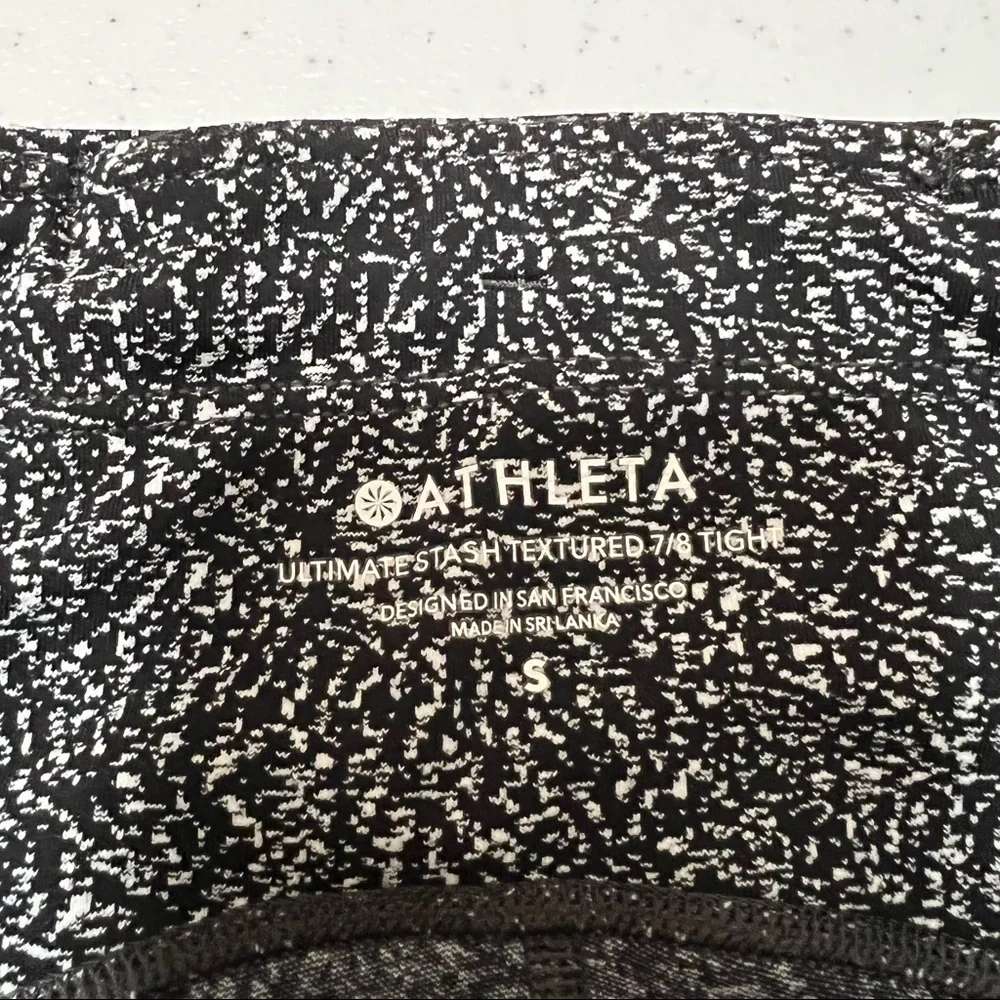 Athleta Ultimate Stash Pocket Textured Leggings